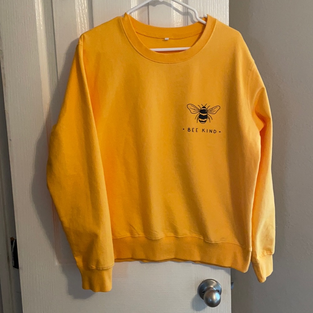 NWOT Yellow “Bee Kind” sweater